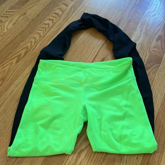 ALO Yoga Goddess Leggings 💚 - Picture 4 of 6